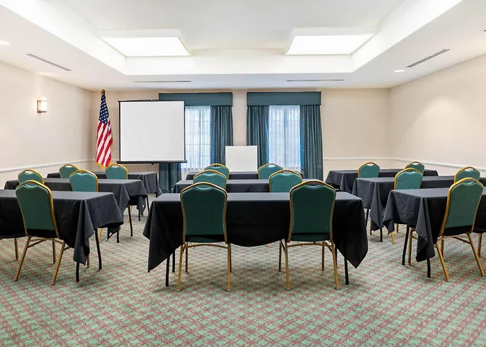 La Quinta Inn And Suites Fort Myers I-75