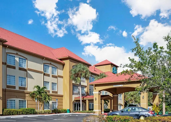 La Quinta Inn And Suites Fort Myers I-75